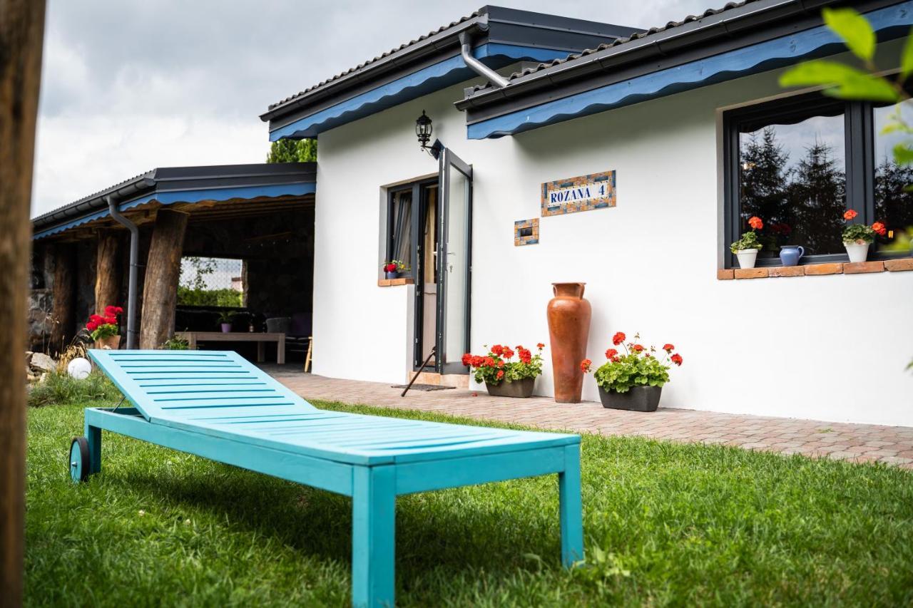 Cat Stone Villa Pisz Eksteriør billede